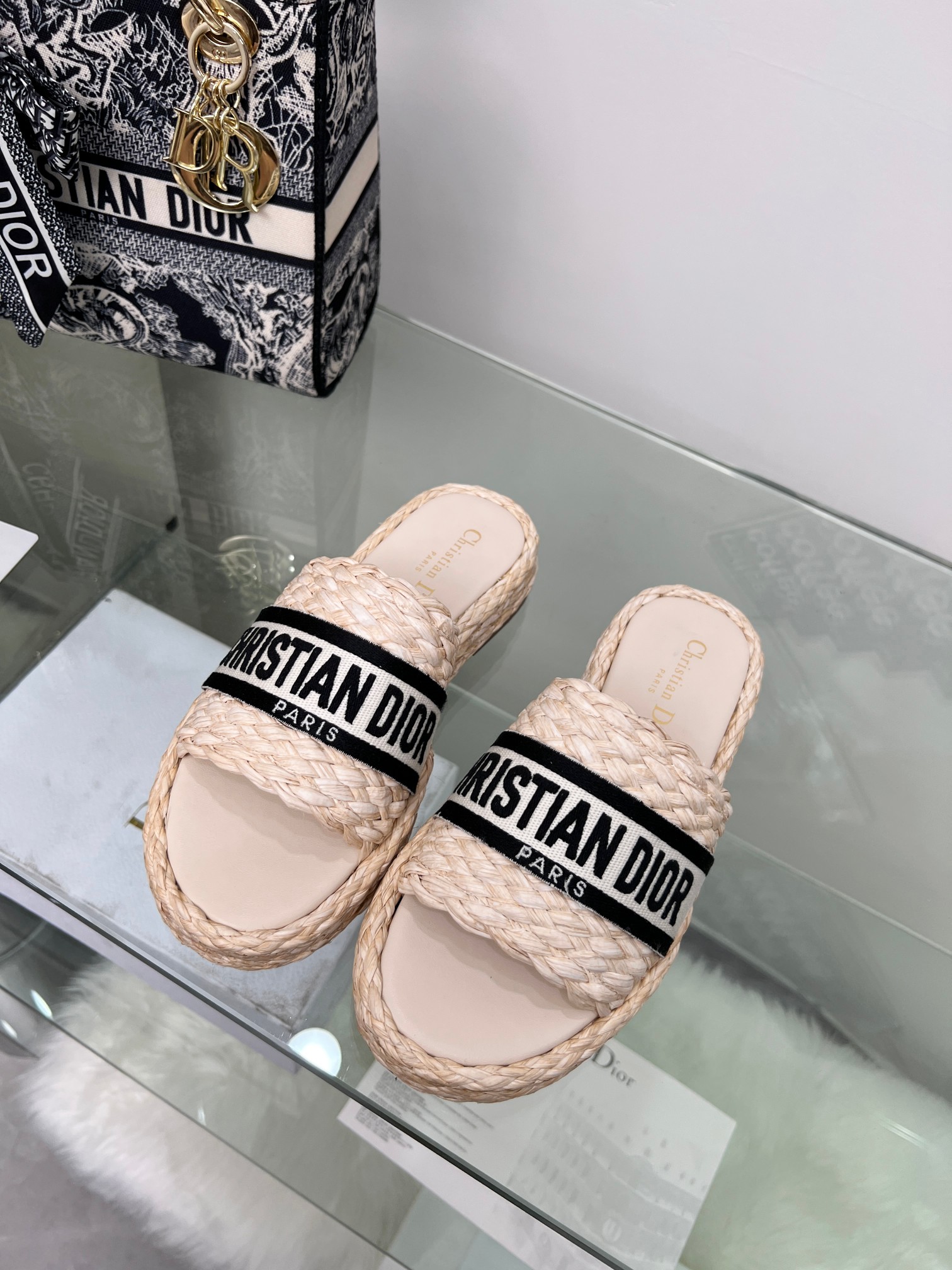 Dior shoes 015 XM 002