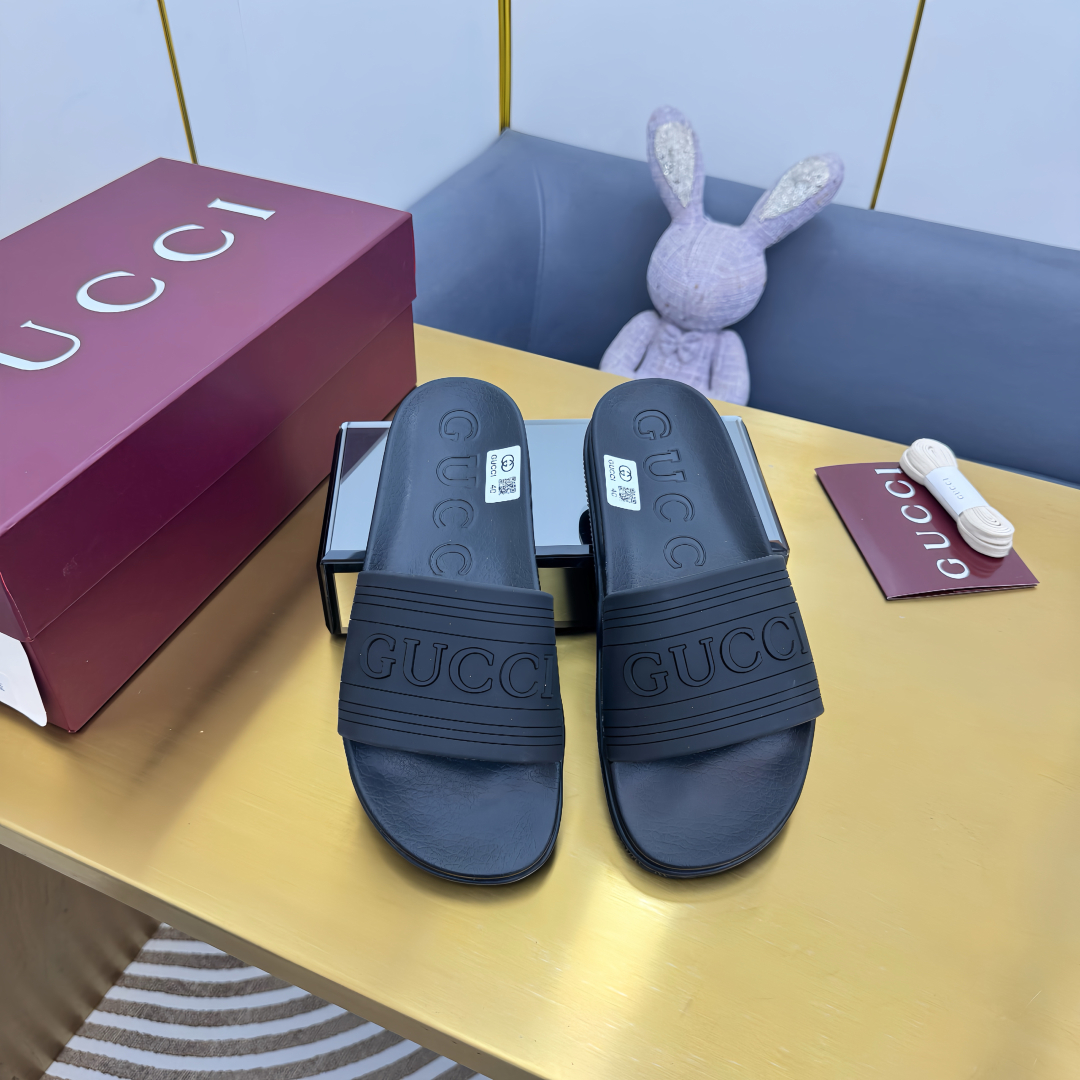 Gucci Shoes  New Game series couple slippers