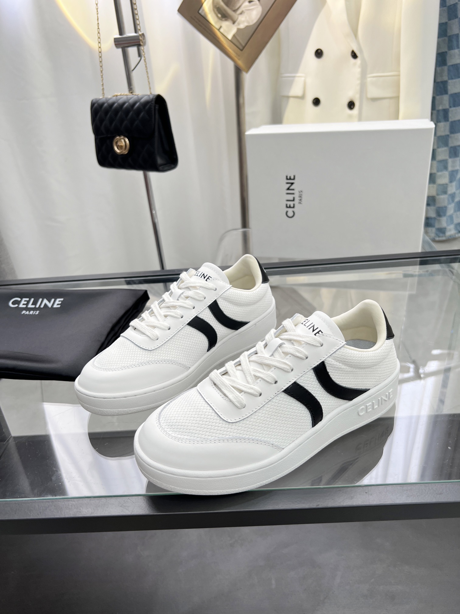 Celine 005 Casual shoes XM 022 01