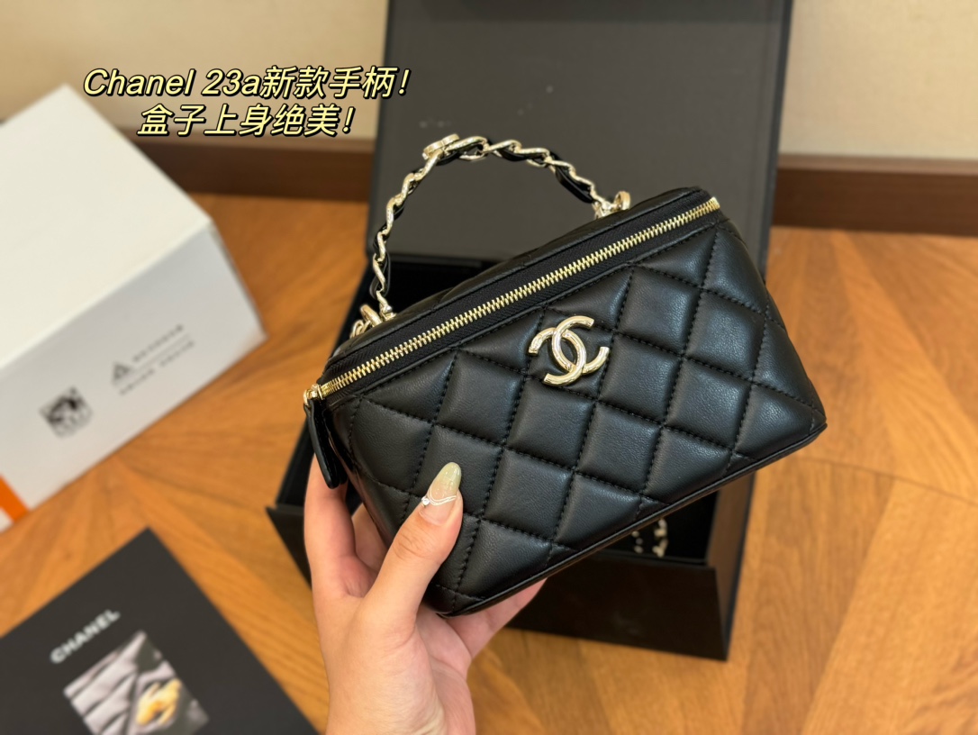 Chanel Handbag 001 LLS571 17cm