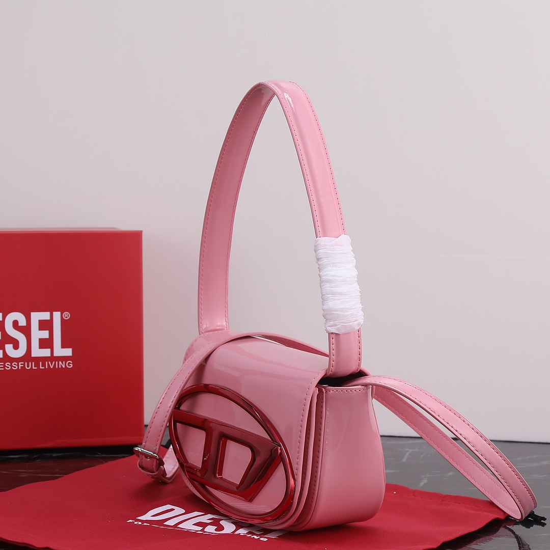 Diesel 1DR Shoulder Bag 521 LM09 20cm
