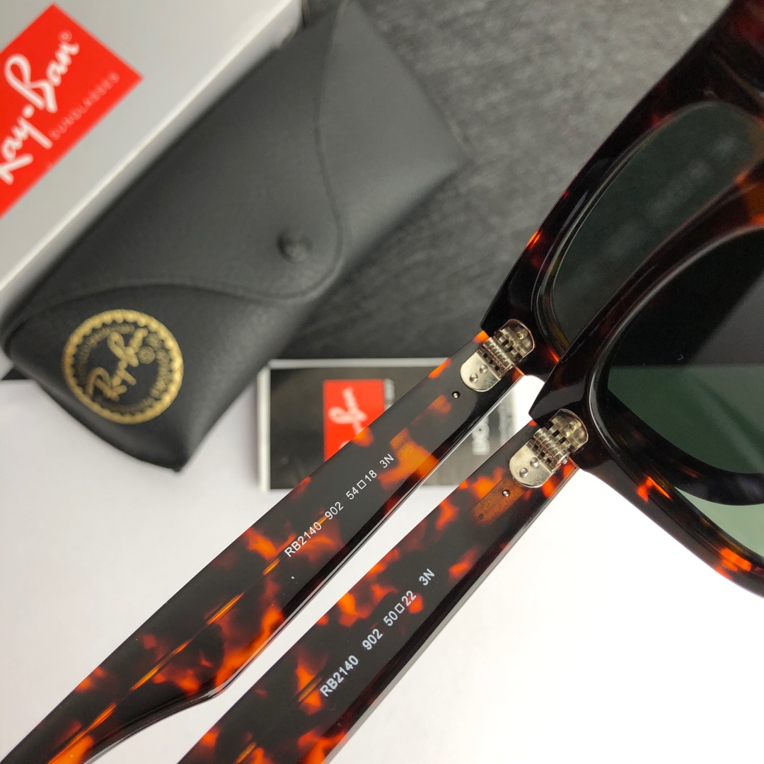 Ray-Ban Sunglasses RB2140