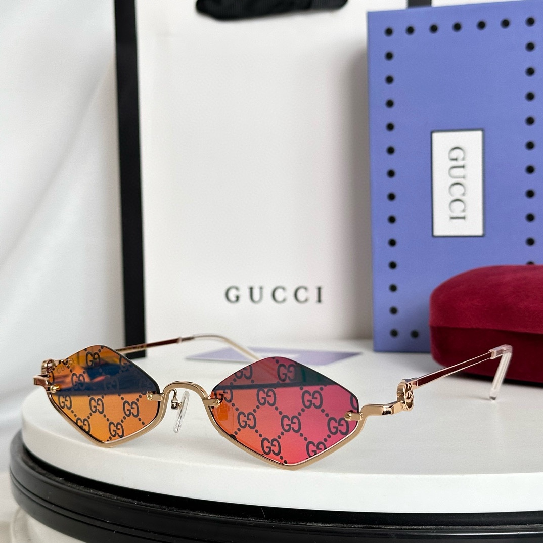 Gucci Sunglasses GG1604S SM011
