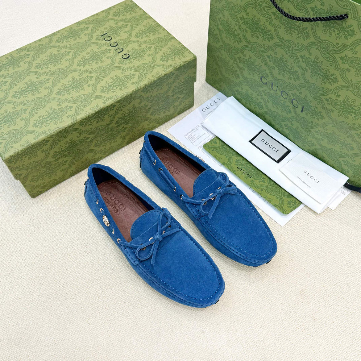 Gucci 031 Casual shoes HL053