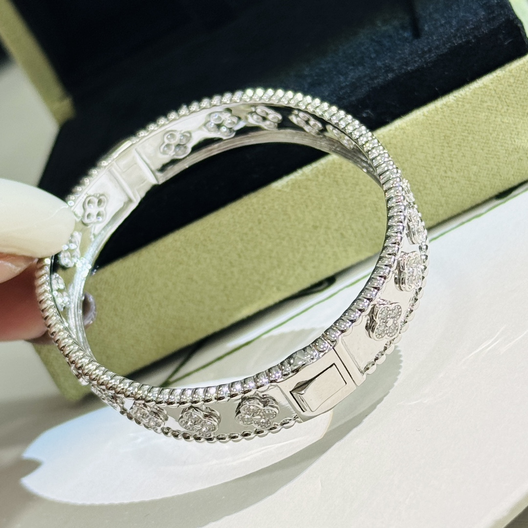 Van Cleef & Arpels Jewelry Bangle Kaleidoscope wide bracelet