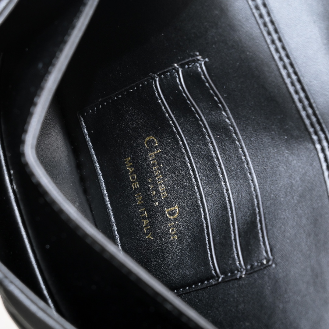 Miss Dior Mini Bag Black sheep CD2023 XB071 21cm