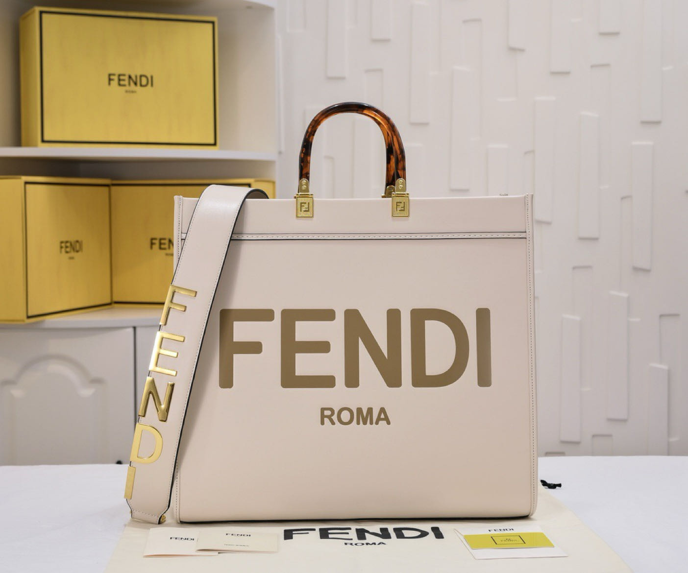 Fendi Sunshine Large Tote 3343 LM022 40cm