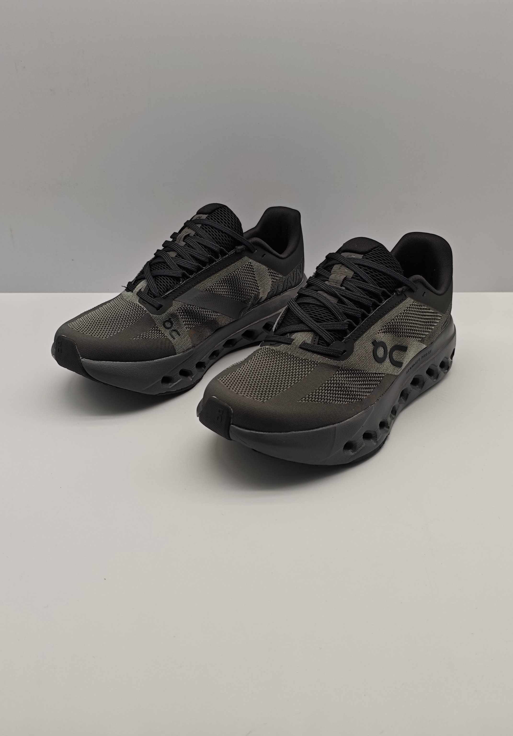 On Cloud Sneakers Sports shoes ON Cloudsurfer Next