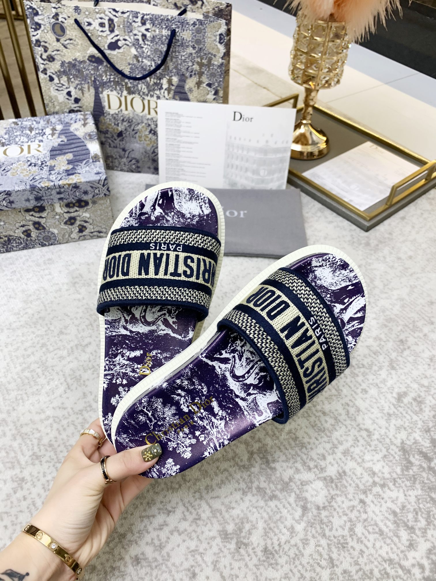 Dior shoes 008 XM 091