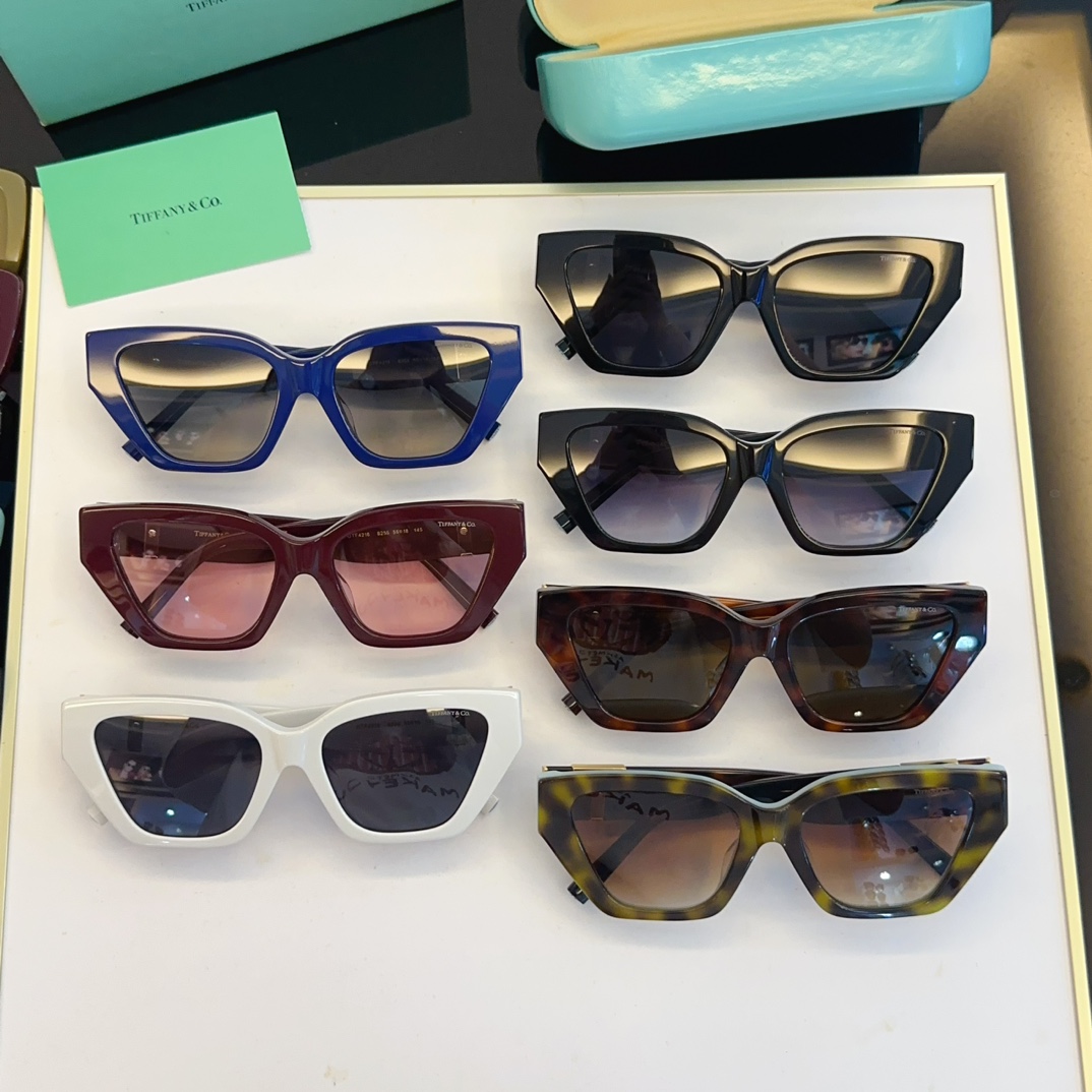 Tiffany & Co. Sunglasses OTF4218 SM051