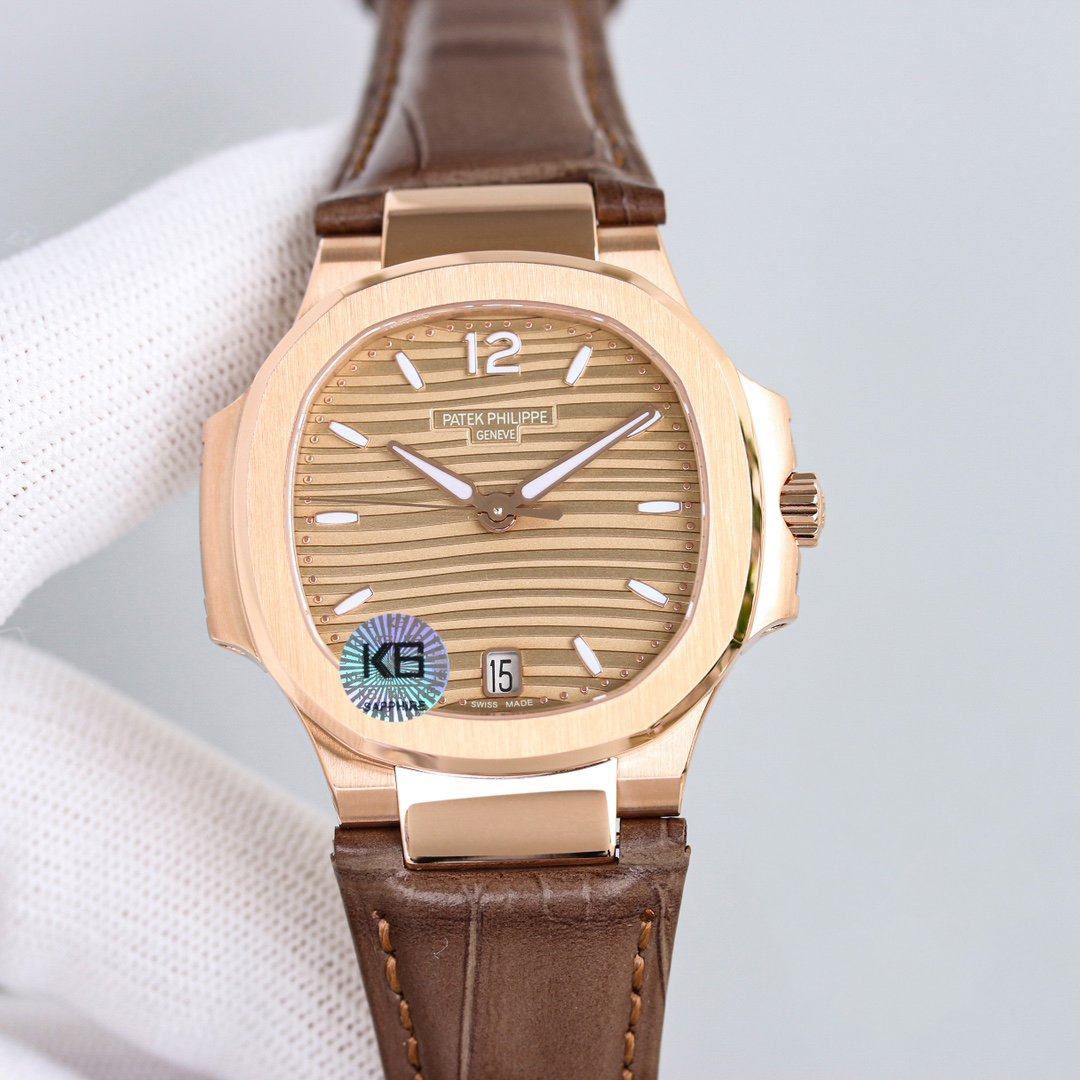 PATEK PHILIPPE NAUTILUS 7118 35.2mm