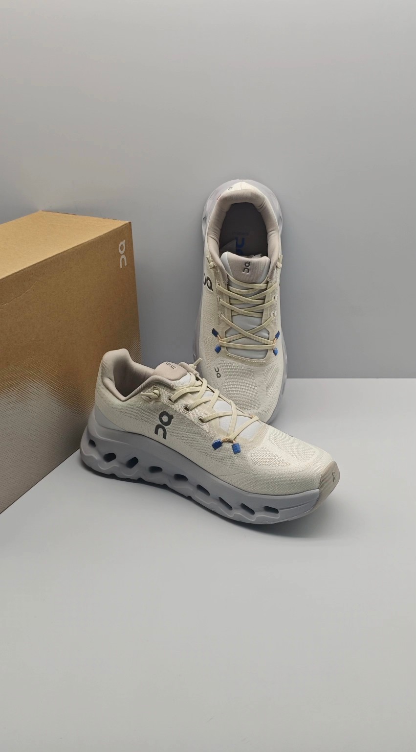 On Cloud Sneakers Sports shoes ON Cloudtilt