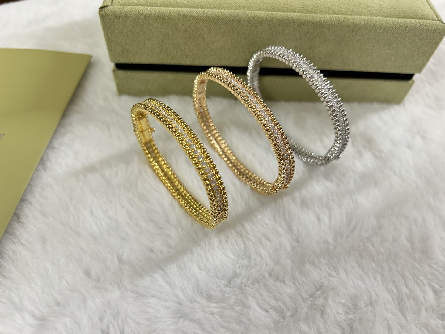 Van Cleef & Arpels Jewelry Bangle A row of diamond bracelets