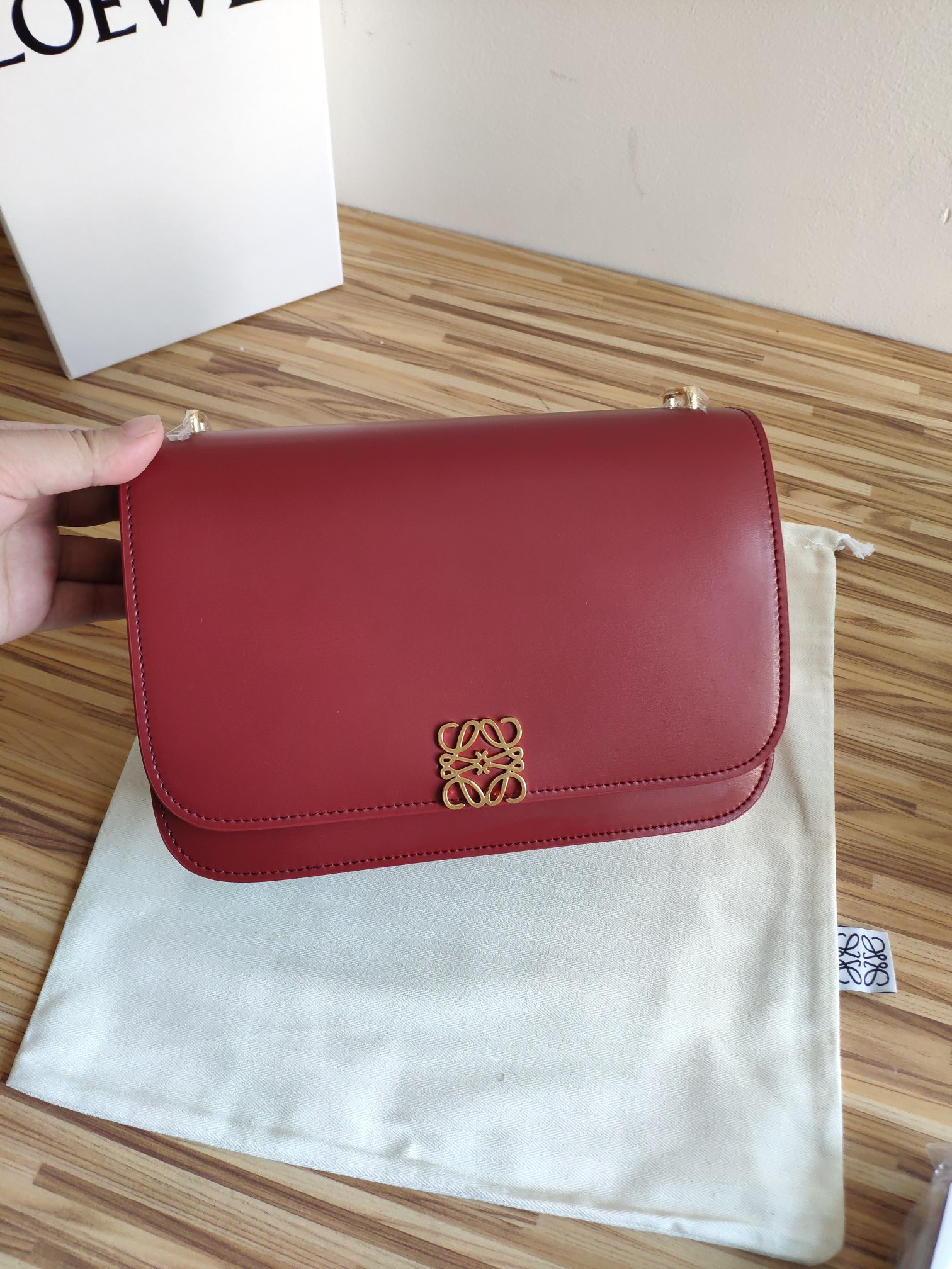 Loewe001 22PJ012 022