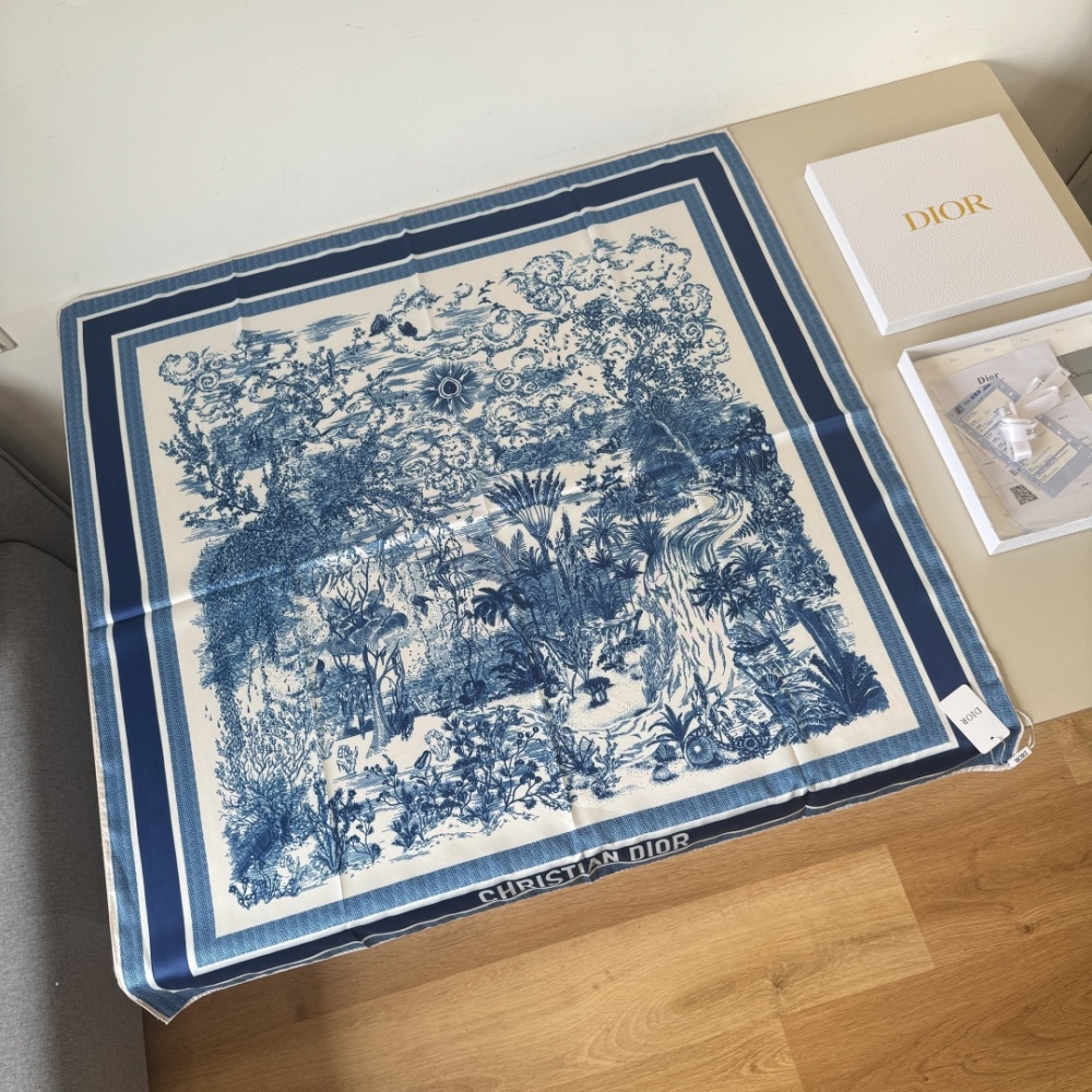 Dior Scarf Jungle Hand-Painted Square Scarf 100% Silk 90*90cm Accessories