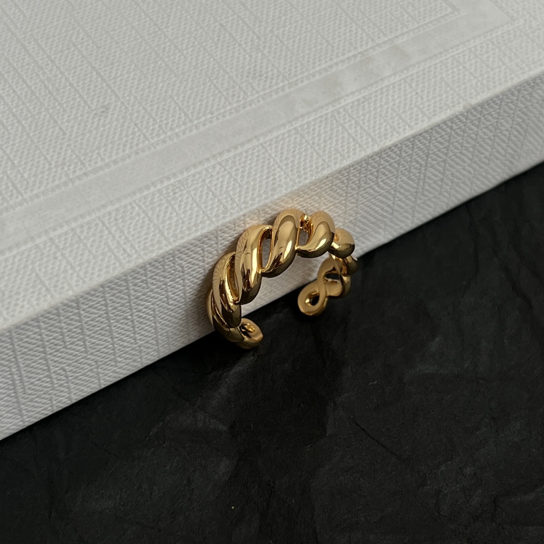 Celine Jewelry Rings Openings with hollow design
