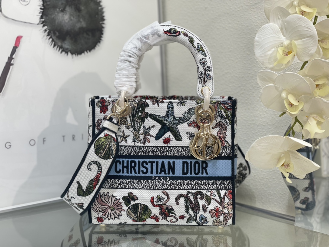10A + top quality Dior Medium Lady D-Lite Bag 9920 LM003 24cm