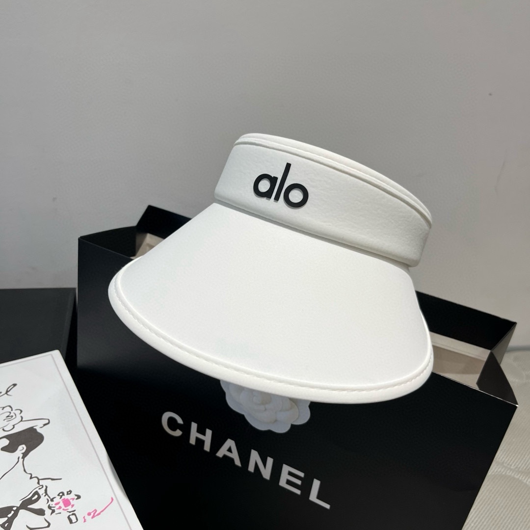 Alo Hat Duckbill Visor Hat Accessories