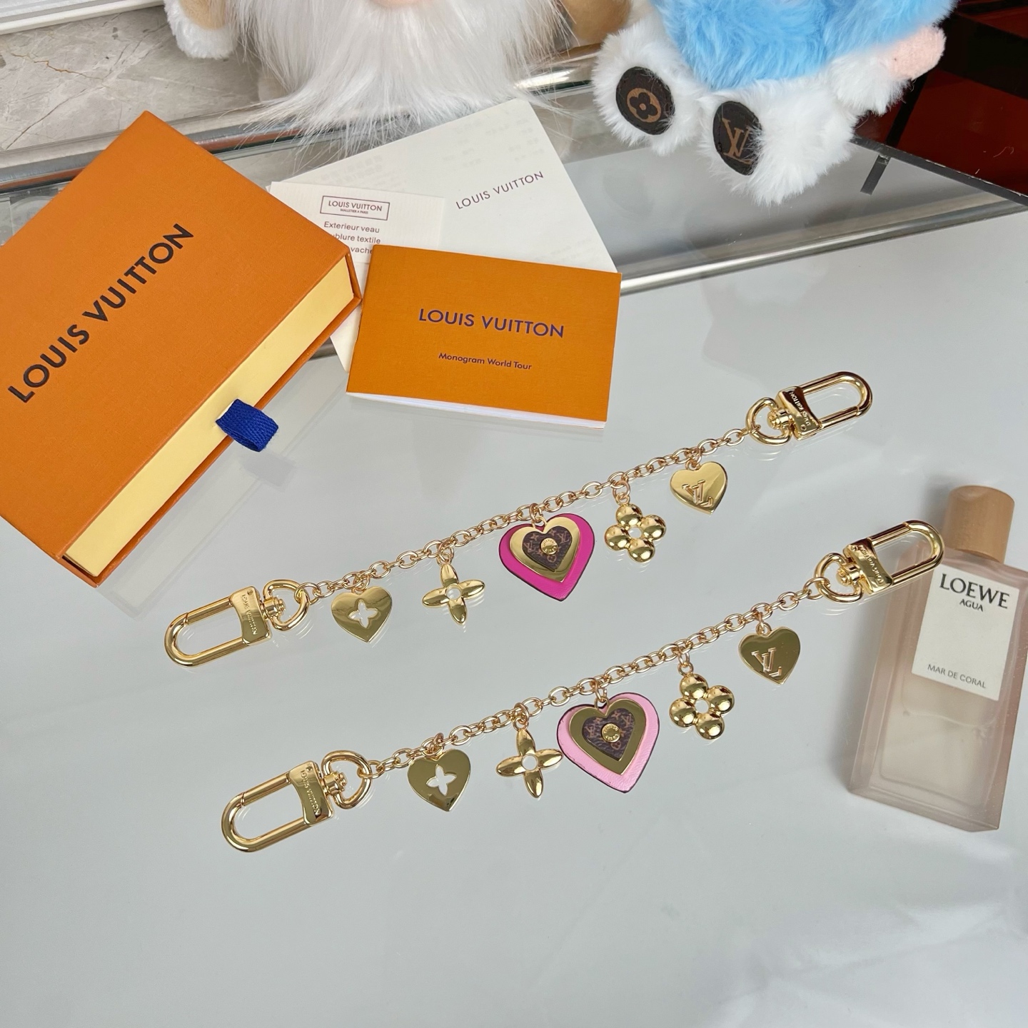 Louis Vuitton Key Chain Valentine'S Day Heart Floral Stainless Steel Leather Keychain Bag Chain Accessories