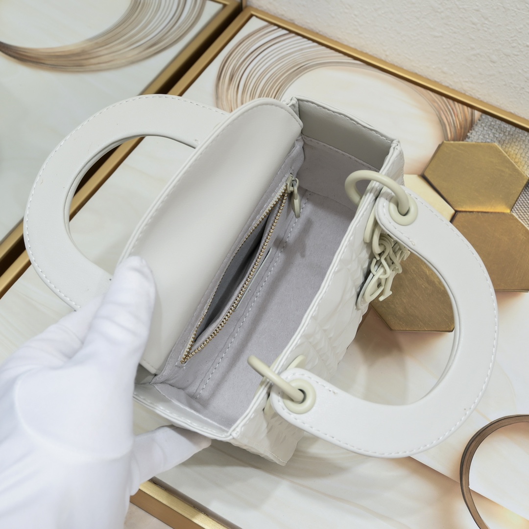 Mini Lady Dior Bag White Diamond Motif 3002 XB081 17cm