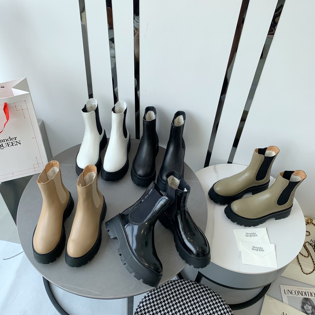 Alexander MCQueen shoes fluff inside high-top no shoelace 001