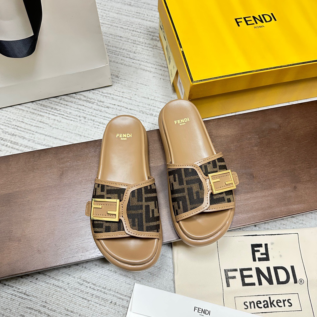 FENDI shoes 001 XM 012