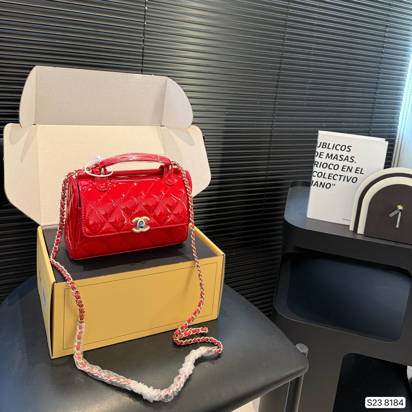 Chanel Shoulder Bag Ladies' Favorite