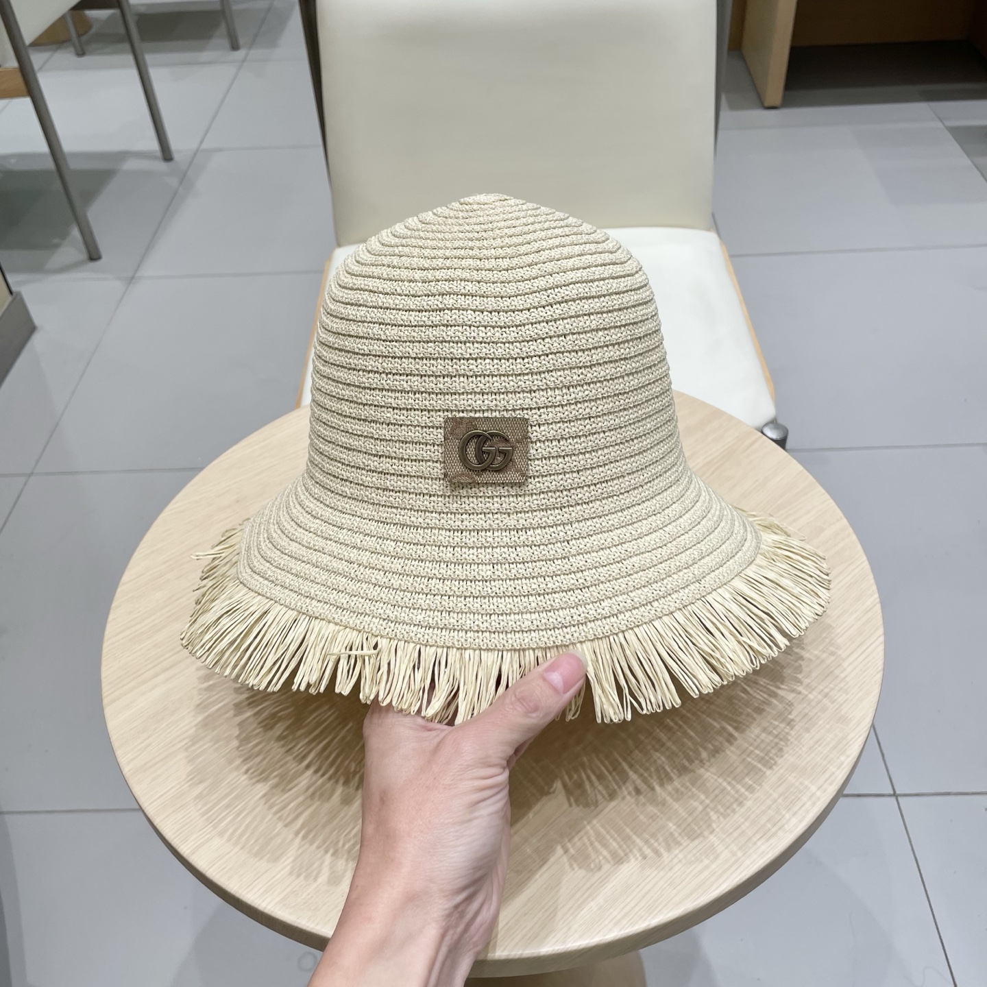 Gucci Hat Fur-Edged Breathable Straw Hat Accessories