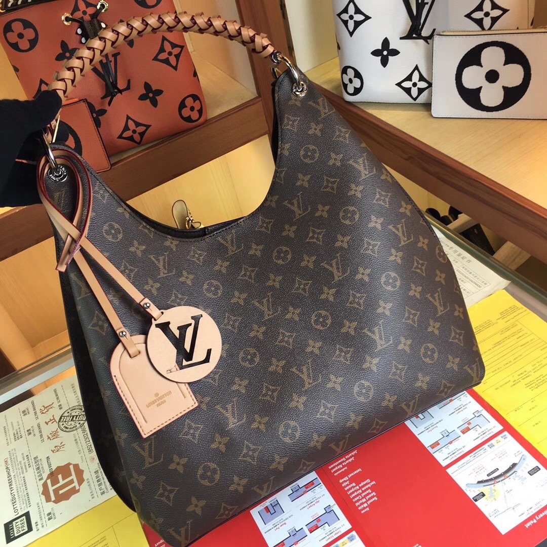 Louis Vuitton CARMEL 40cm