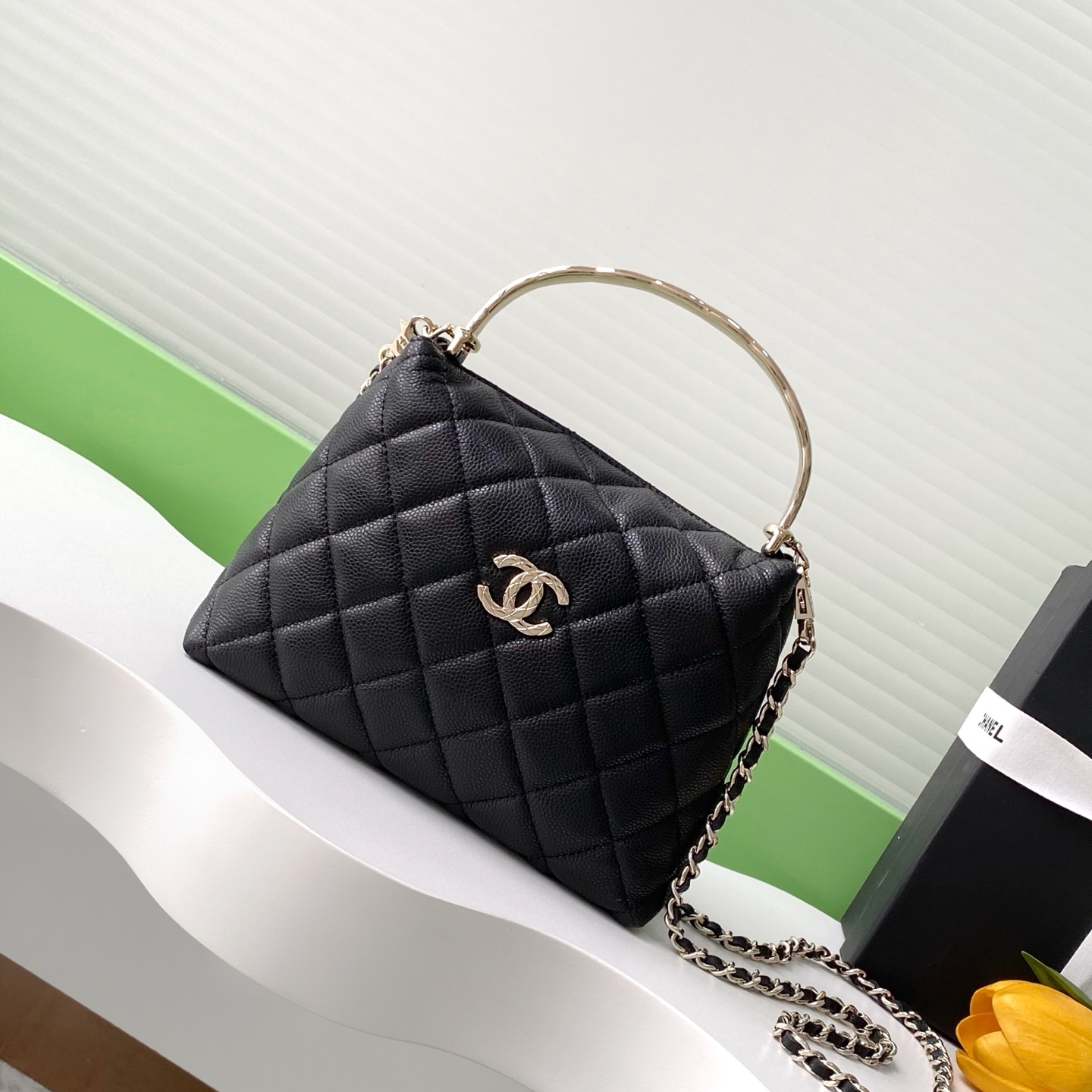 Chanel Shoulder Bag Ladies' Favorite