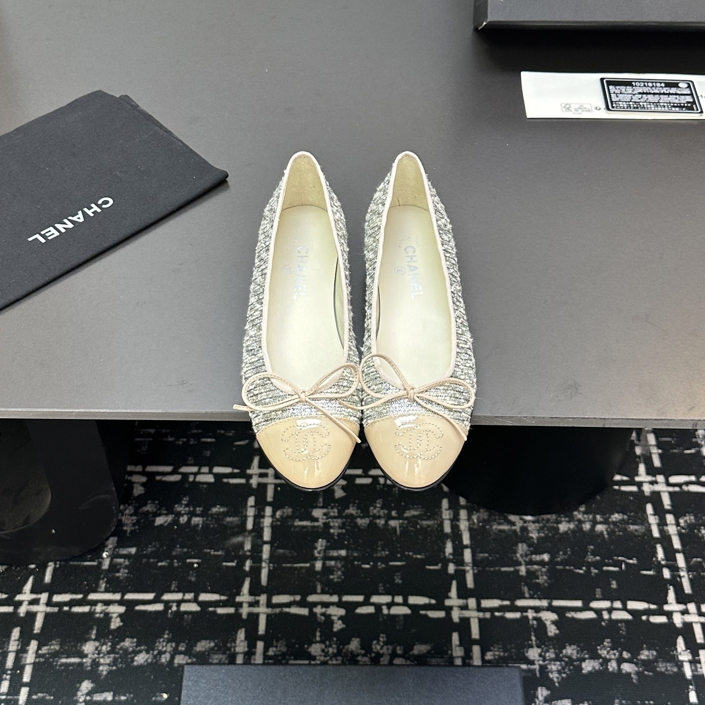 Chanel Shoes Bow ballet flat shoes