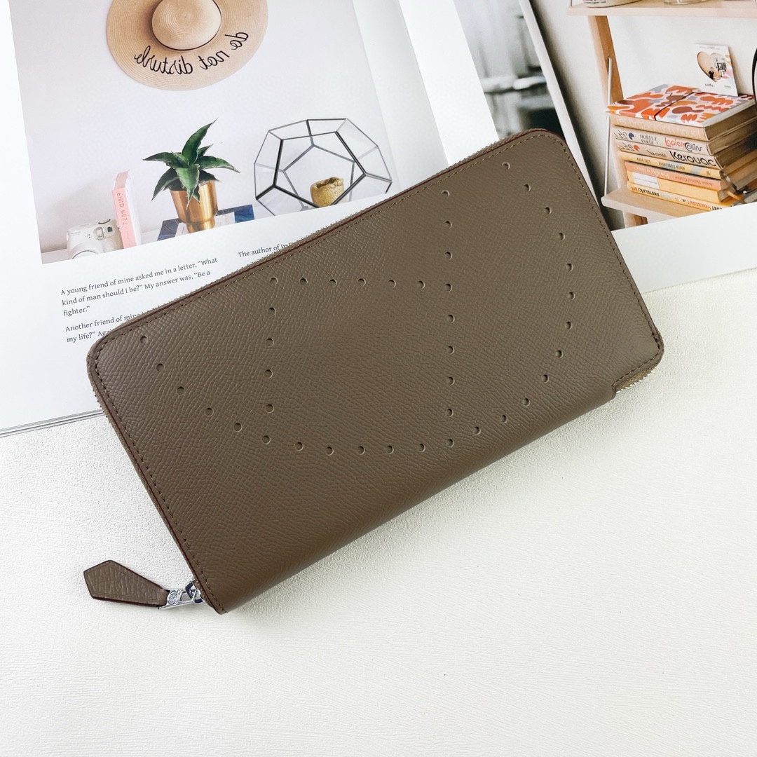 Hermès Silk'in Zipper Wallet