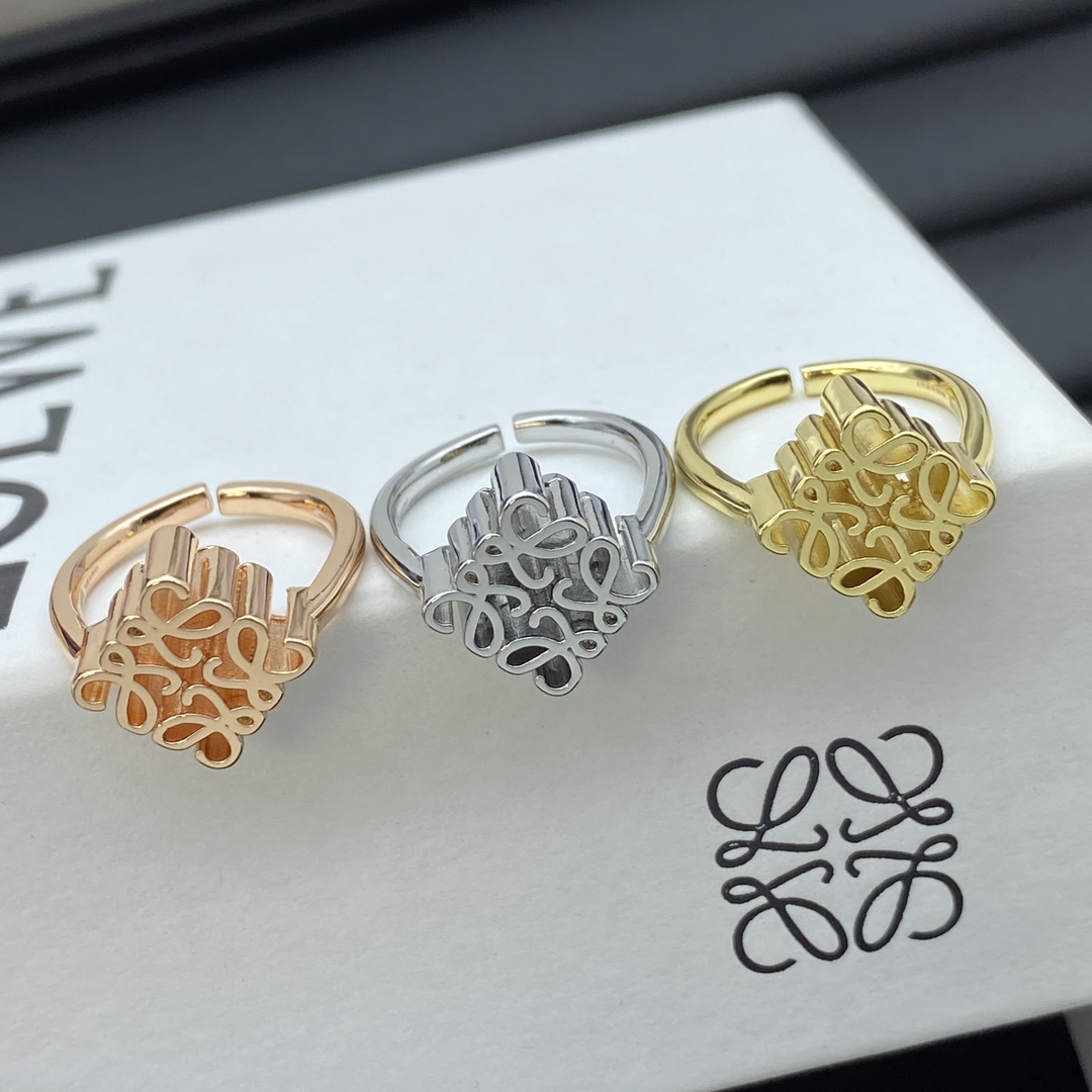 Loewe Jewelry Rings Anagram Diamond Twisted Flower Open Ring