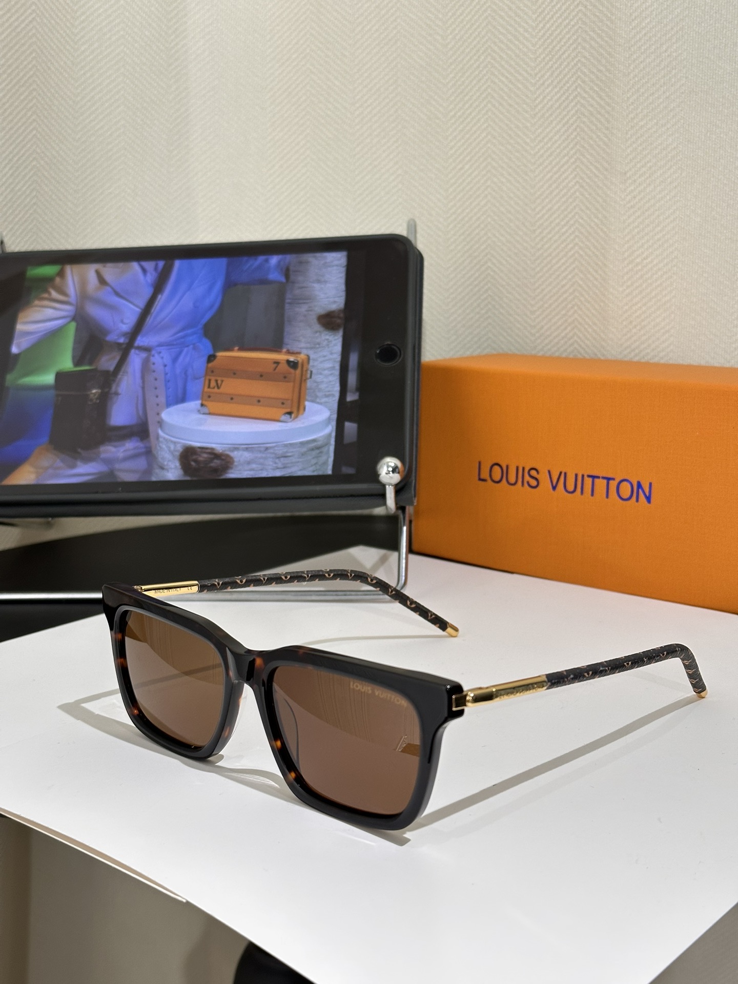 LV Sunglasses Z1831U SM021