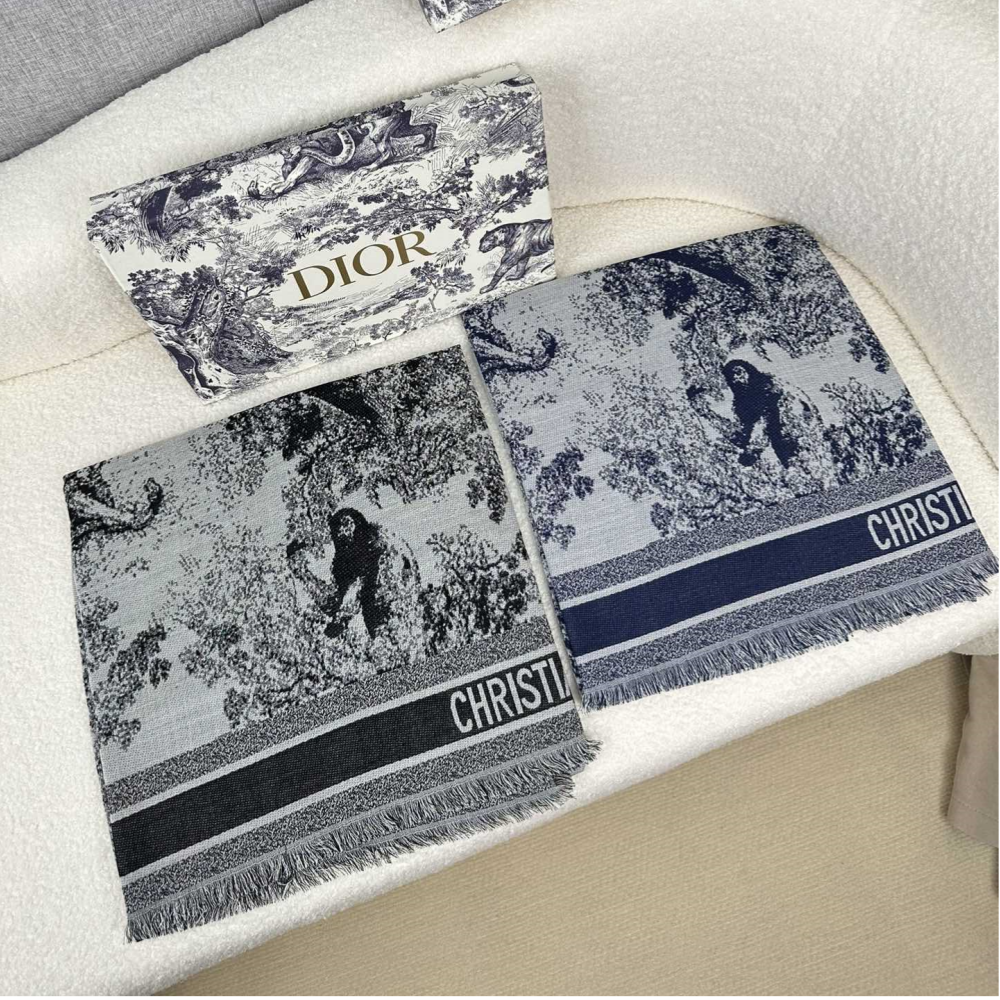 Dior Scarf Printed Shawl 56% Wool 31% Silk 13% Cashmere 140*140cm Accessories