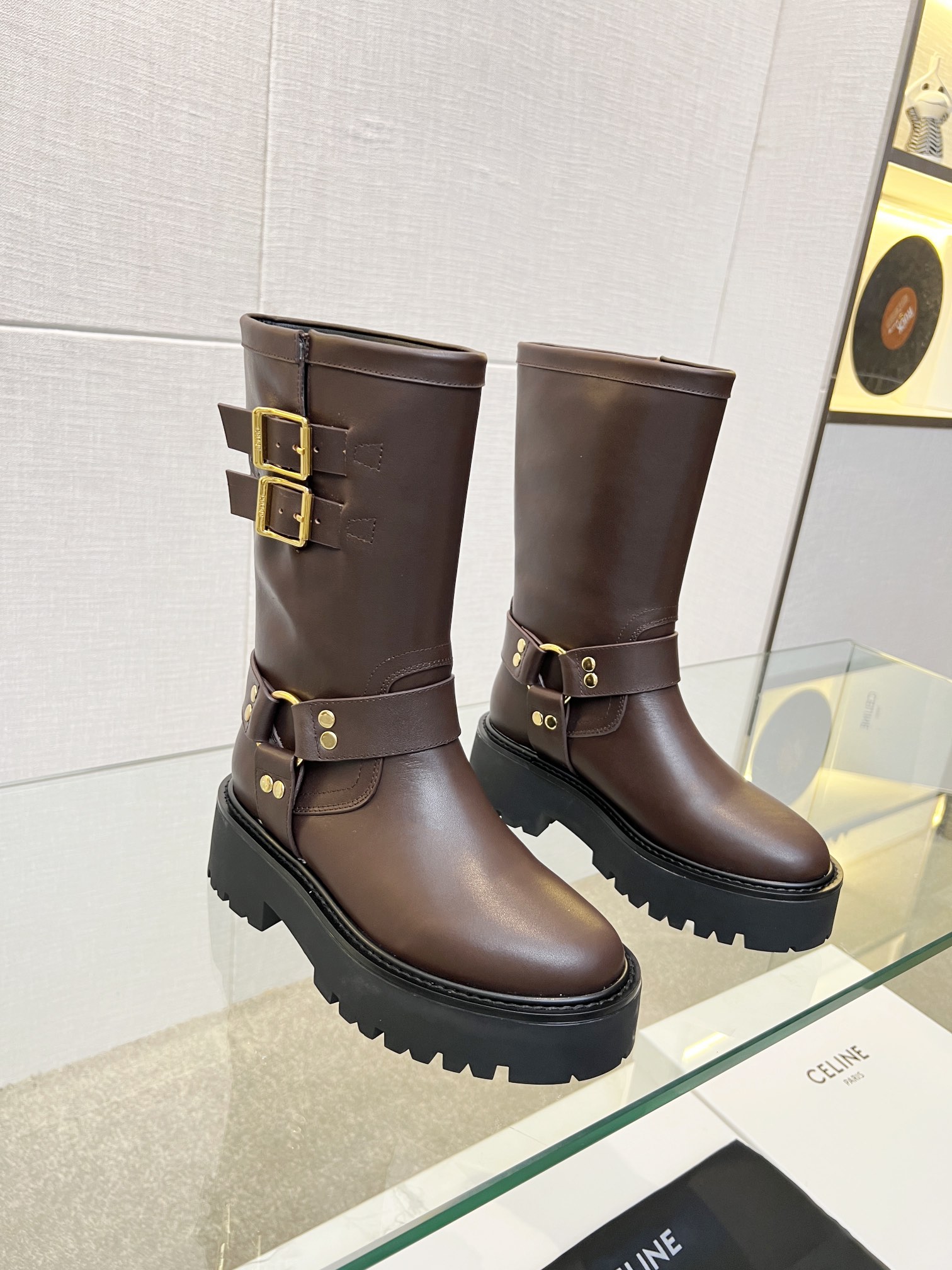 Celine 002 boots XM593