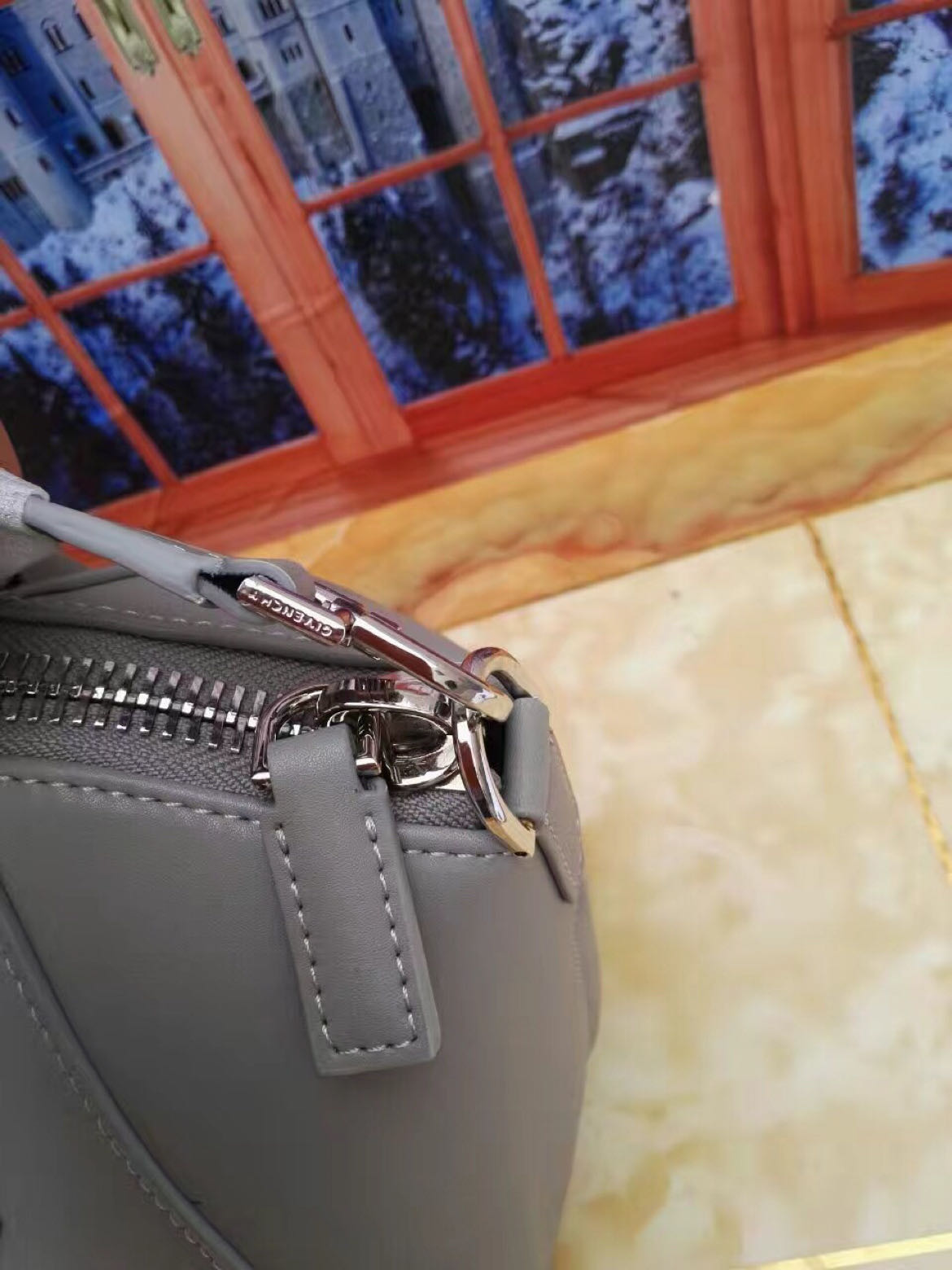 GIVENCHY Antigona Bag Gray LM022032042 20-33cm