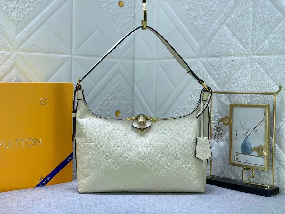 LV Sac Sport Handbag M46610 XX061 27cm