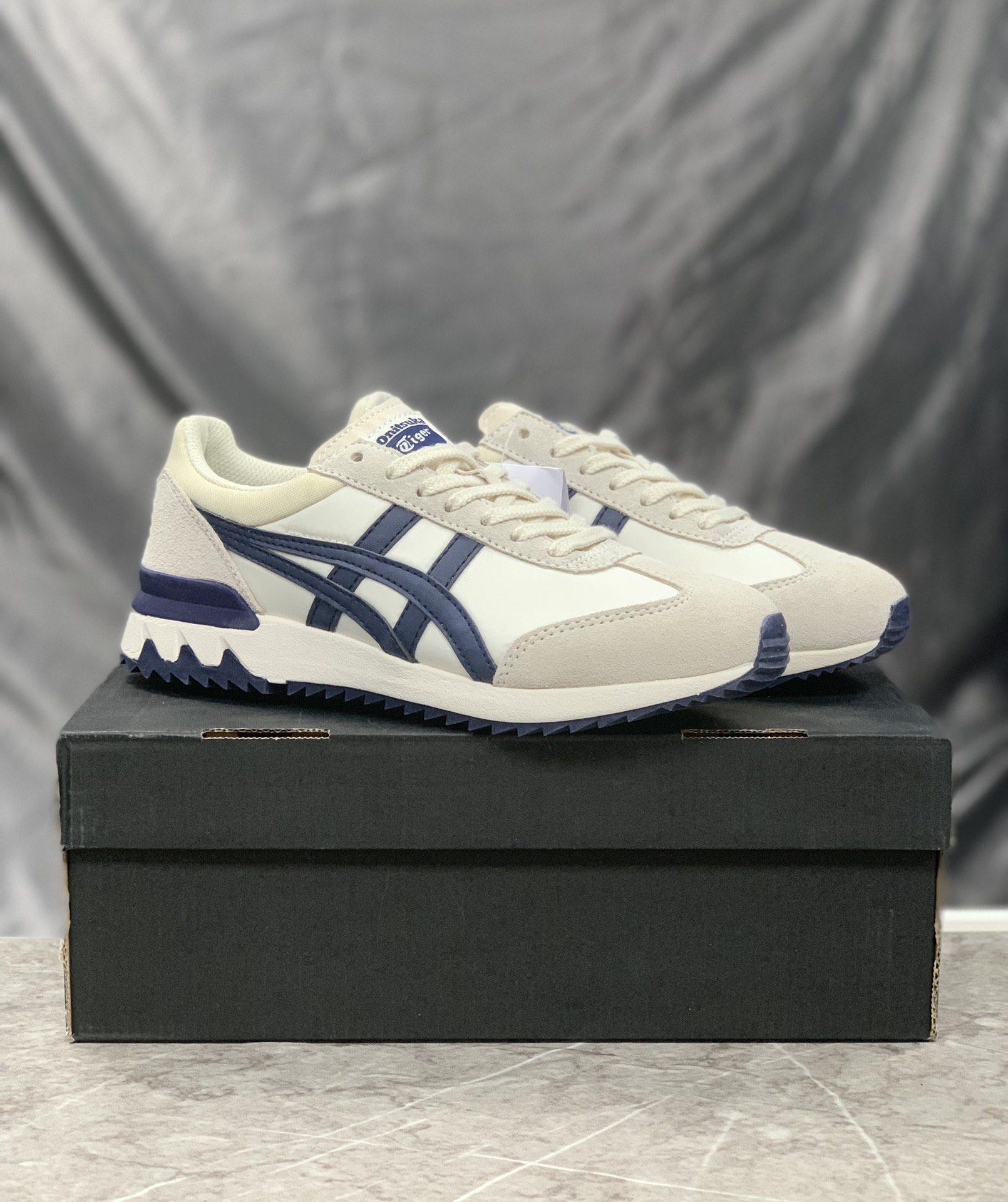 Tiger Sneakers Sports shoes California 78 EX