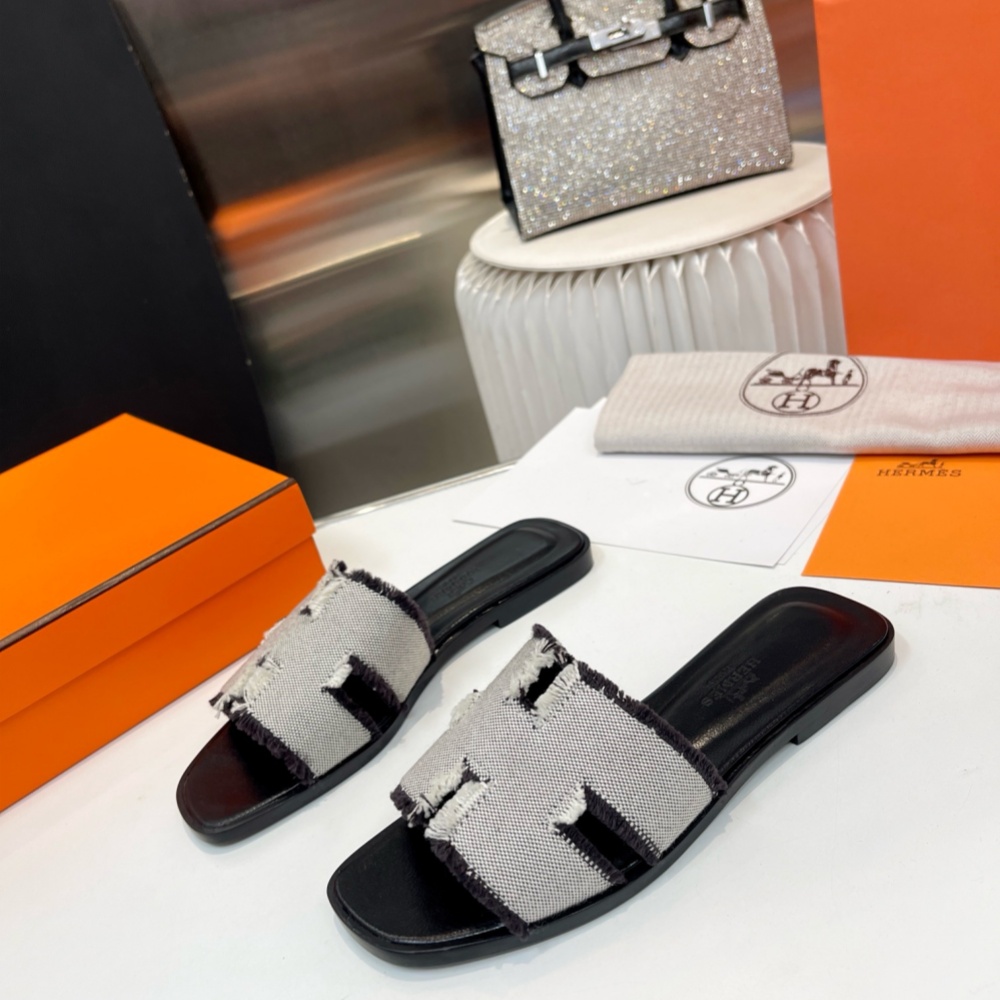 Hermes Shoes Slippers  Oran Leather Shoe