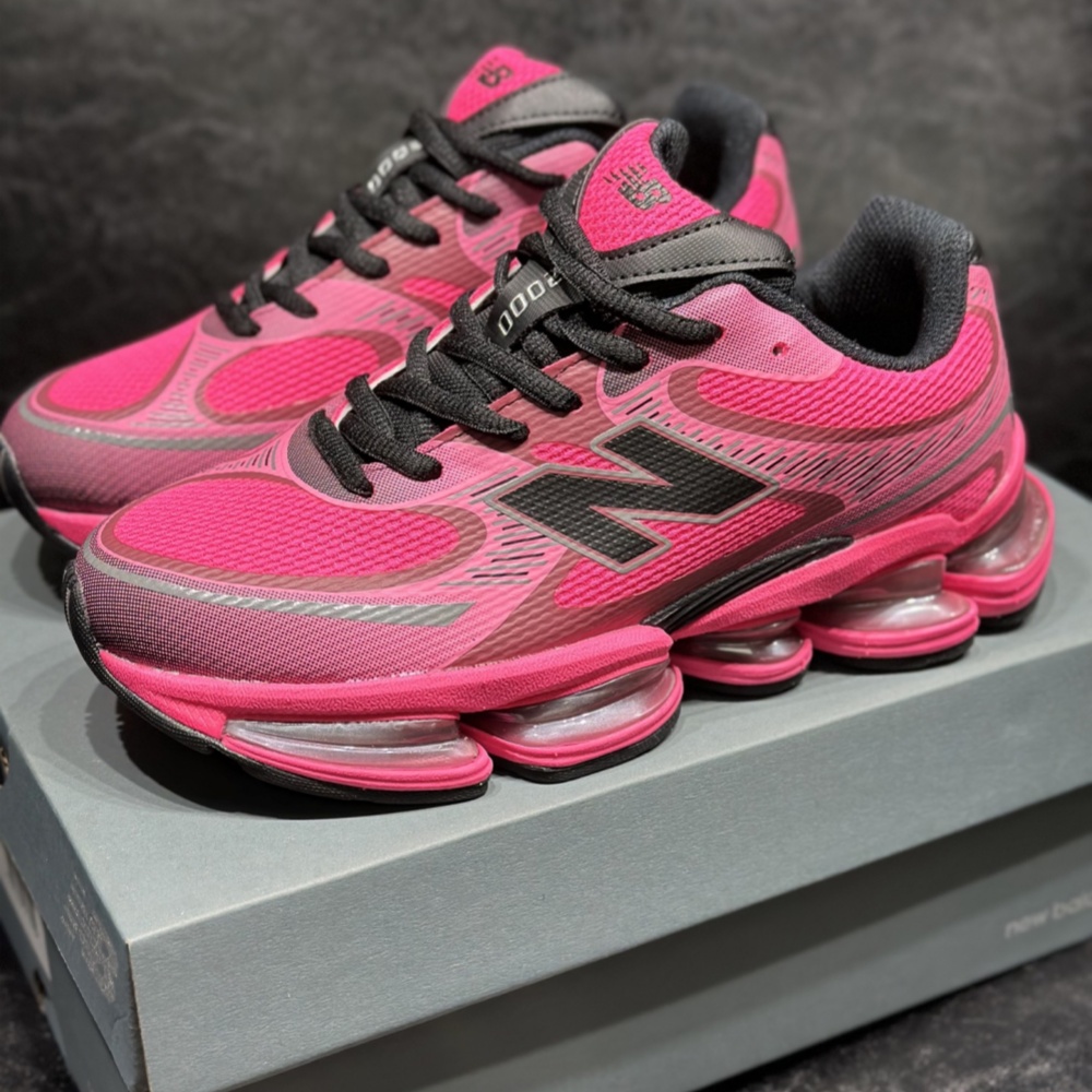 New Balance Sneakers Sports shoes NB2000