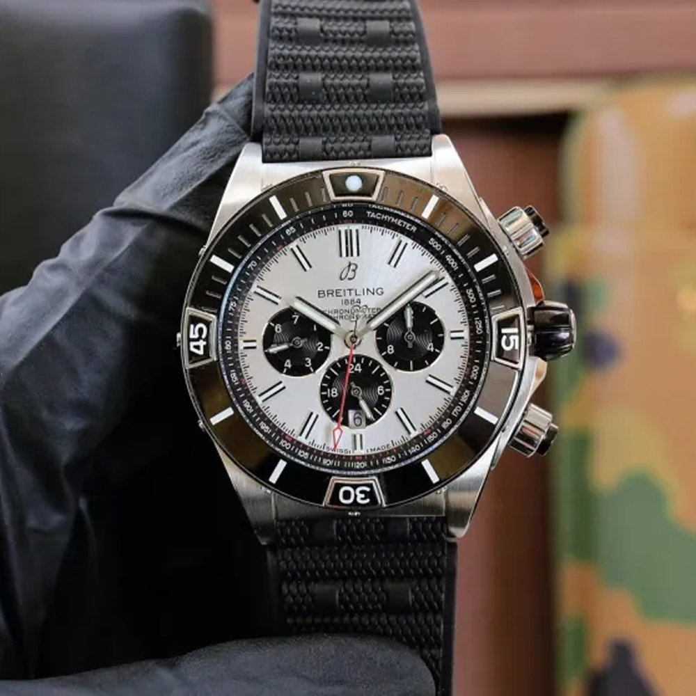 BREITLING Watches 44mm