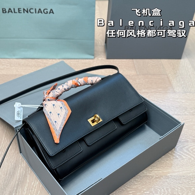 Balenciaga Shoulder Bag Ladies' Favorite