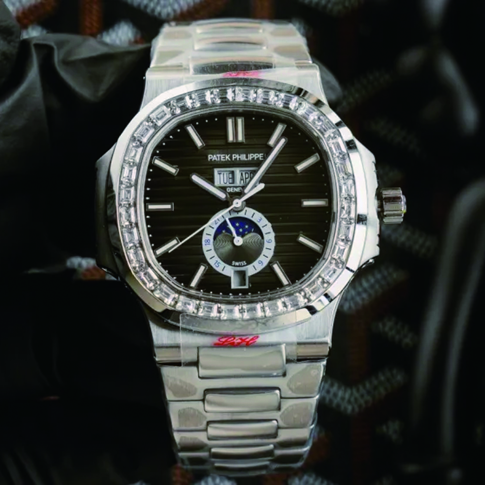 PATEK PHILIPPE NAUTILUS 5726 40.5mm