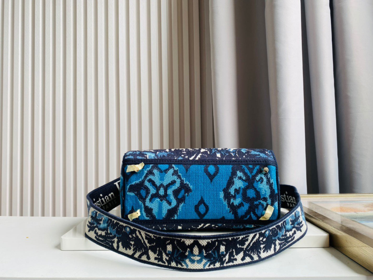 10A + top quality Dior Medium Lady D-Lite Bag M0565 LM003 24cm