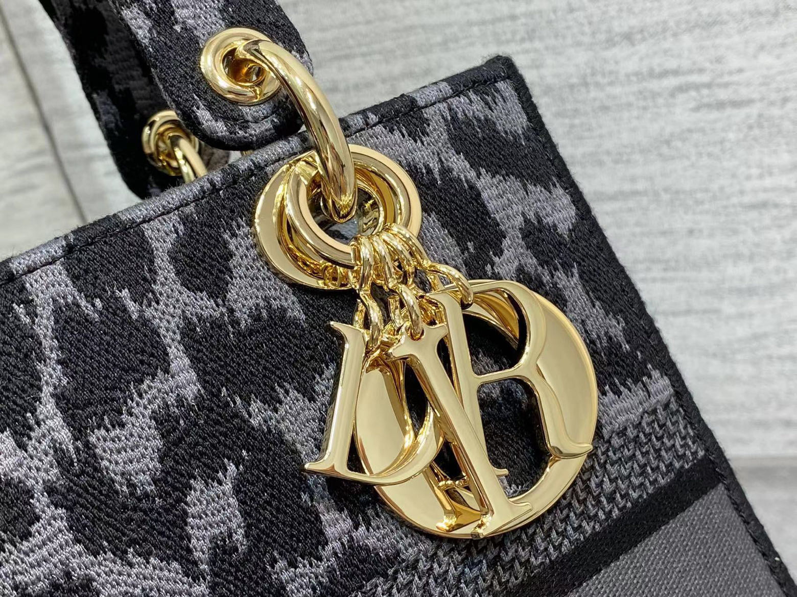 10A + top quality Dior Medium Lady D-Lite Bag 0812 LM003 24cm