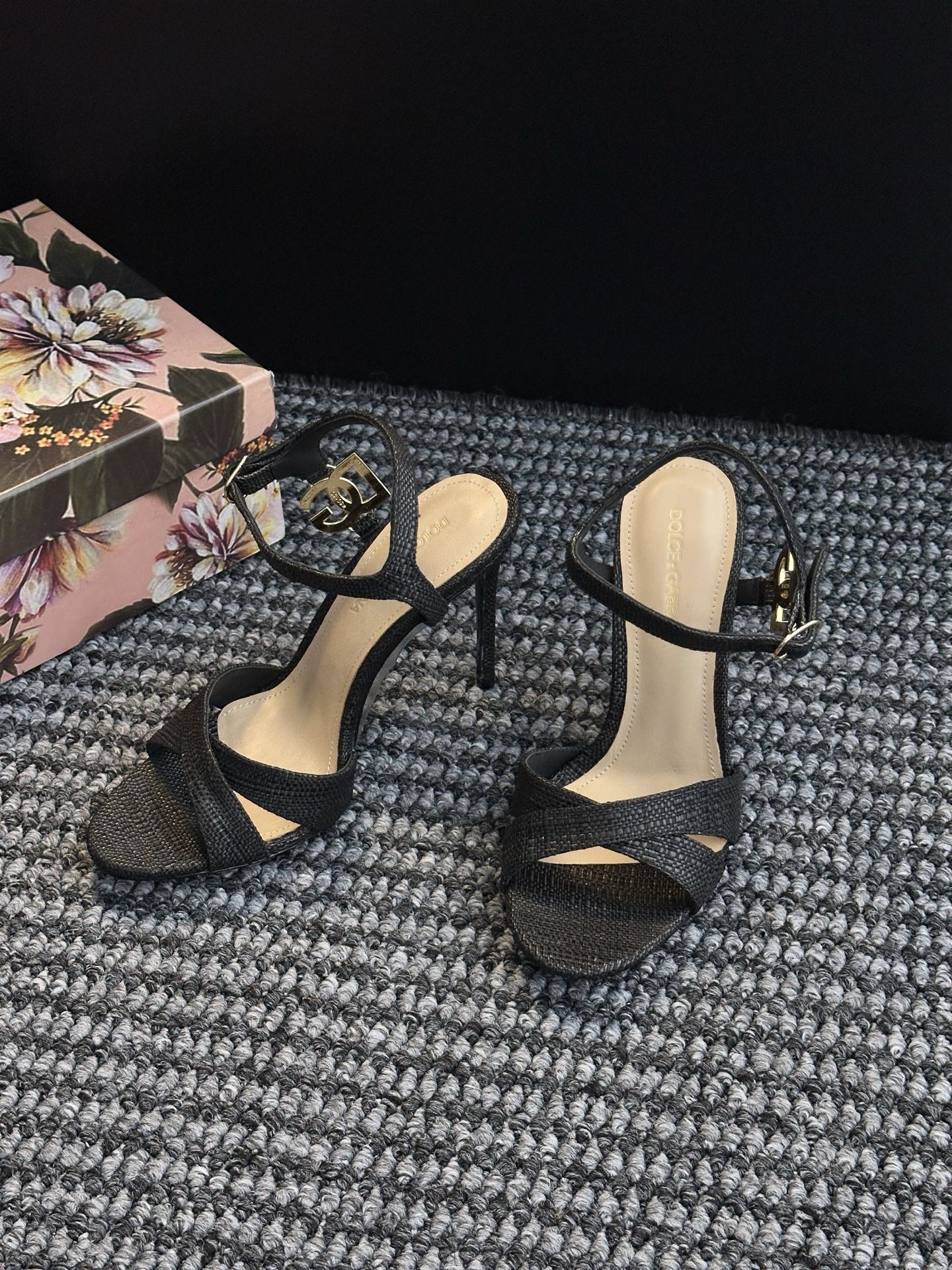 D&G Shoes Heels 10CM