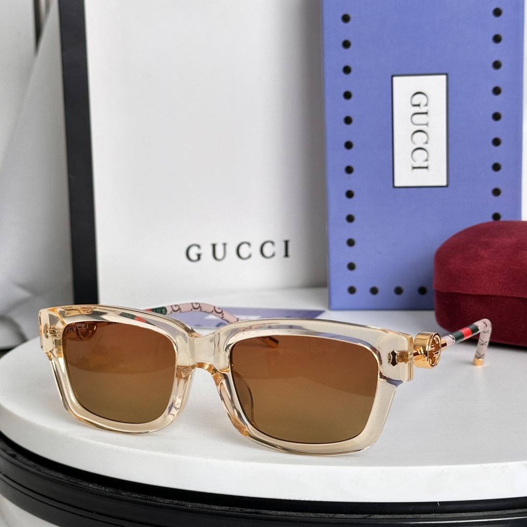 Gucci Sunglasses GG2001SK SM041