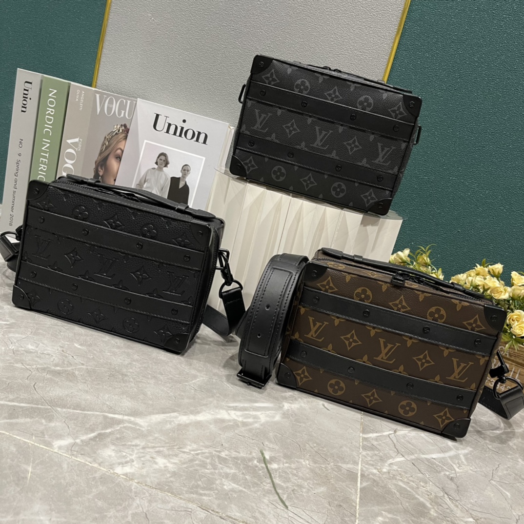 LV Handle Soft Trunk Bag M45935 LM051 21.5cm