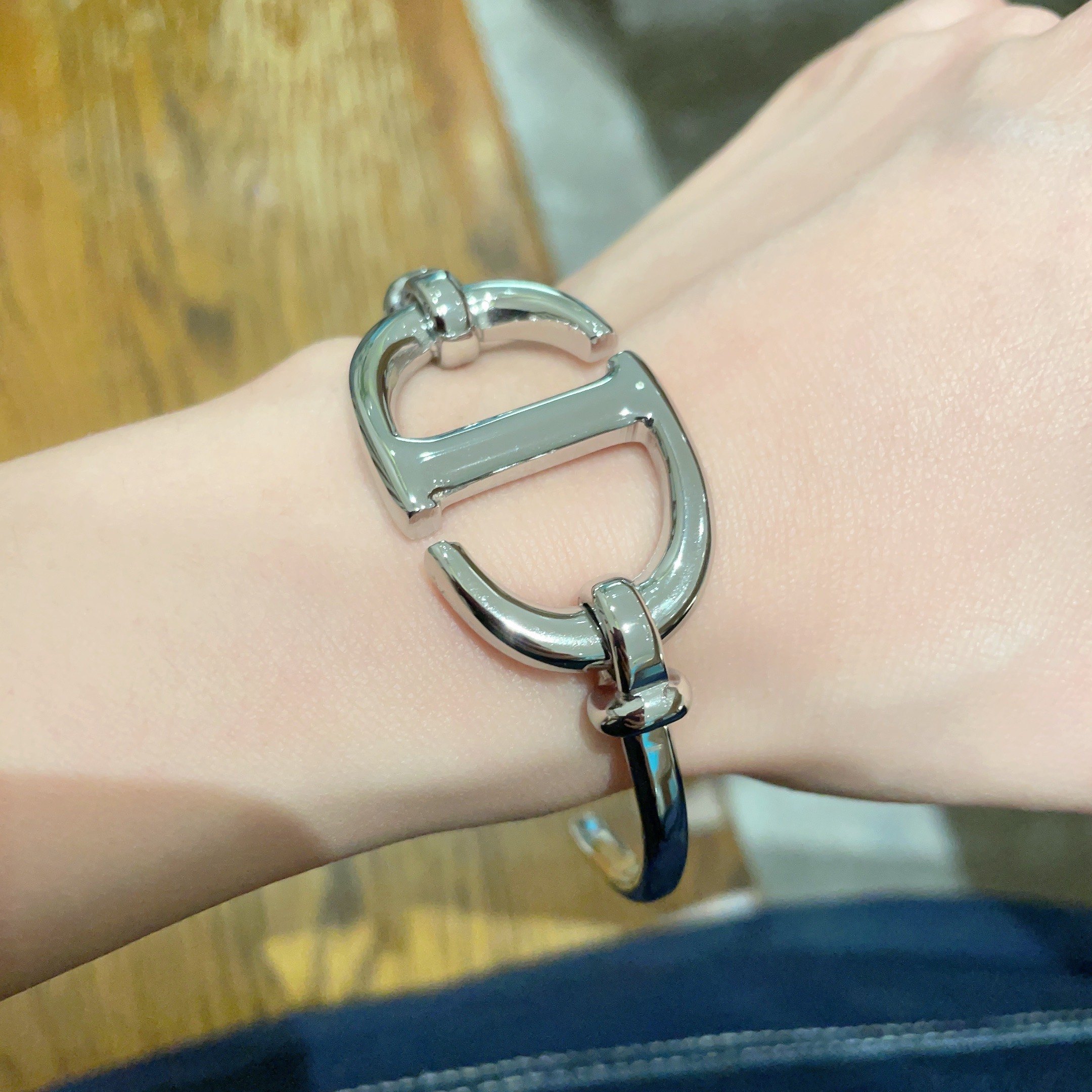 Dior Jewelry Bangle Dior salt sweet CD letter bracelet